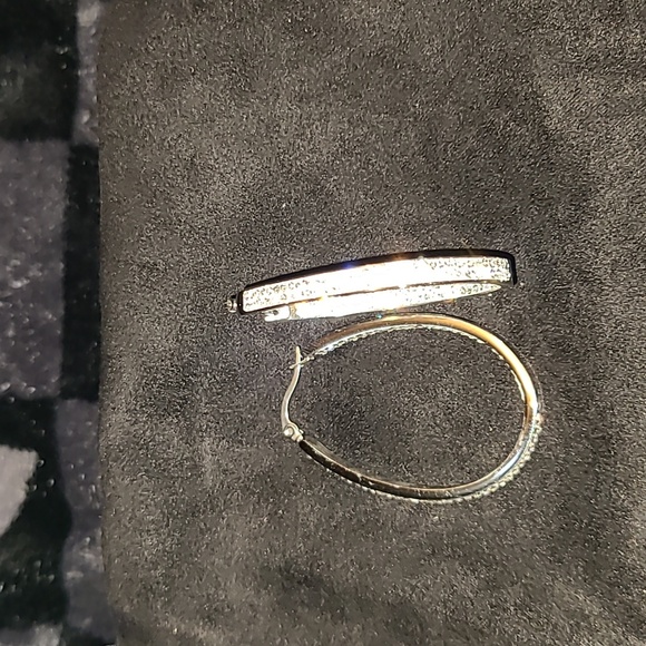 Jewelry - DSMK STANLESS STEEL DIAMOND ONE SIDED SILVER OPPOSITE INSIDE AND OUTSIDE EARRING
